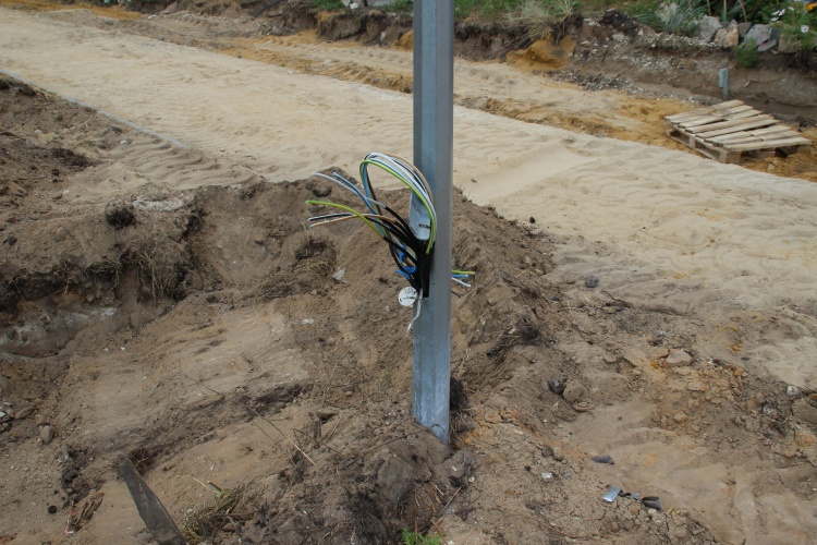 Бульвар в МКР-15 - 29.jpg Бульвар в МКР-15 - 29.jpg